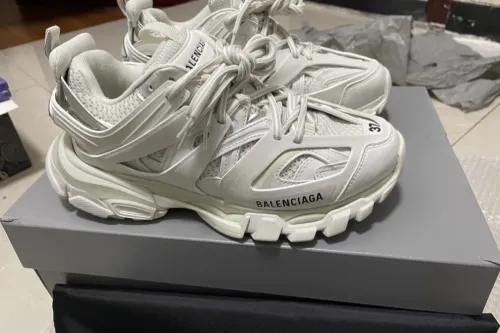 EM Sneakers Balenciaga Track White(Without LED) review 