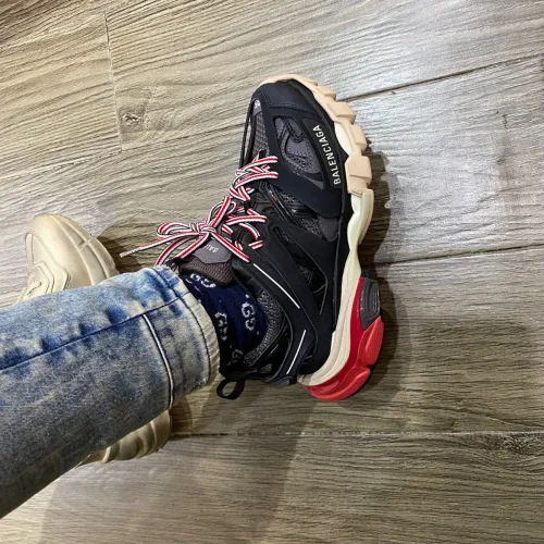 EM Sneakers Balenciaga Track Black Red(Without LED) review 