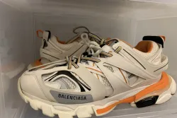 EM Sneakers Balenciaga Track LED White Orange review Mauro J