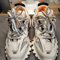 EM Sneakers Balenciaga Track LED White Orange review shaan Dhillon