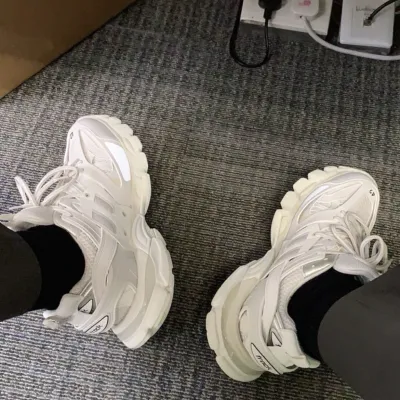 EM Sneakers Balenciaga Track White(Without LED) review Mauro J