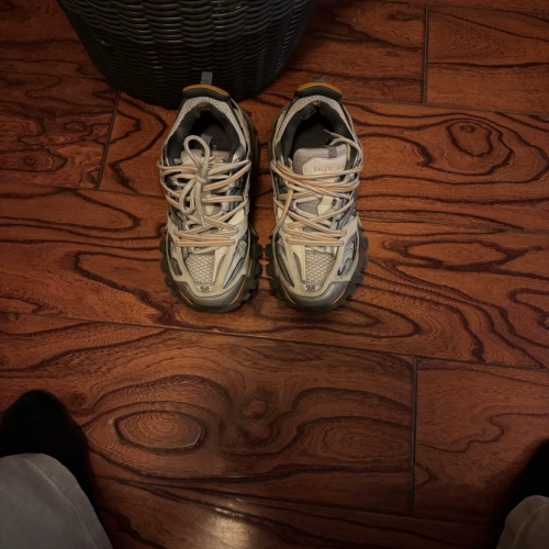 EM Sneakers Balenciaga Track Sneaker White Orange(Without LED) reviewed by