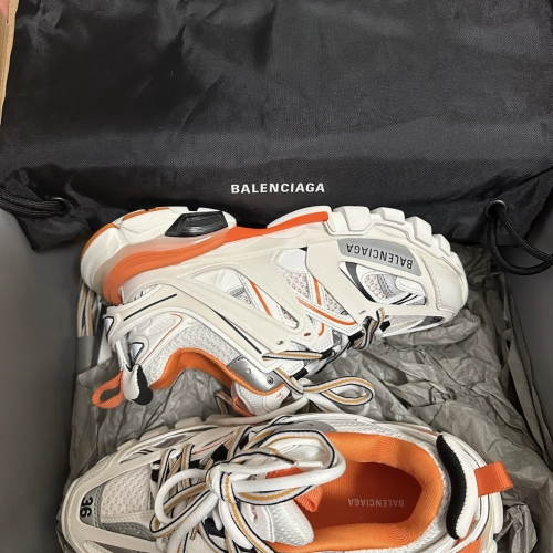 EM Sneakers Balenciaga Track Sneaker White Orange(Without LED) reviewed by
