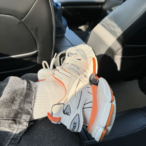 EM Sneakers Balenciaga Track Sneaker White Orange(Without LED) reviewed by