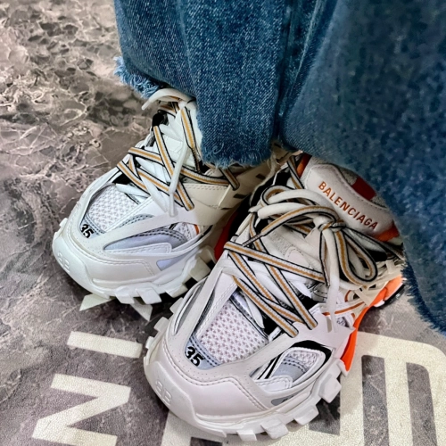 EM Sneakers Balenciaga Track Sneaker White Orange(Without LED) reviewed by