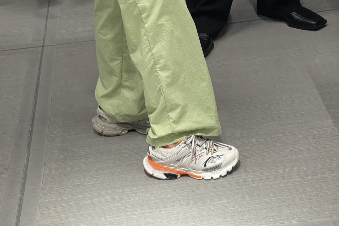 EM Sneakers Balenciaga Track Sneaker White Orange(Without LED) review 0