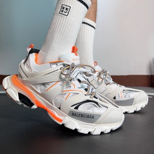 EM Sneakers Balenciaga Track Sneaker White Orange(Without LED) reviewed by