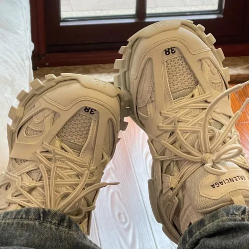 EM Sneakers Balenciaga Track White(Without LED) review 