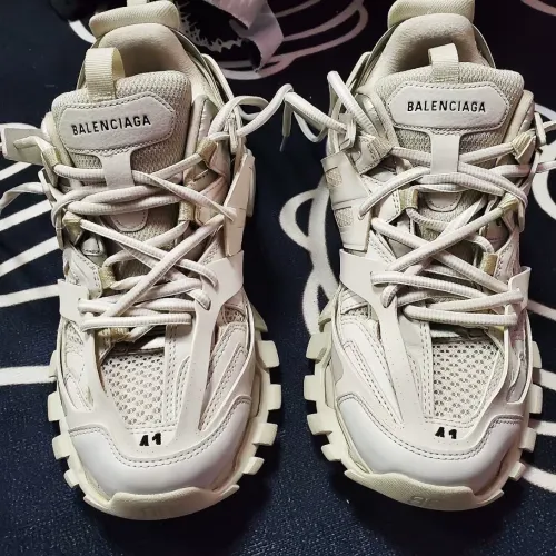 EM Sneakers Balenciaga Track White(Without LED) review 