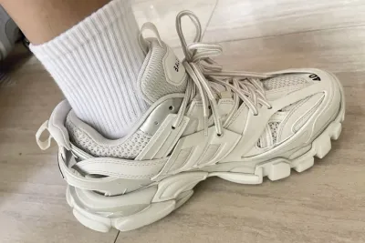 EM Sneakers Balenciaga Track White(Without LED) review Zymir Robinson