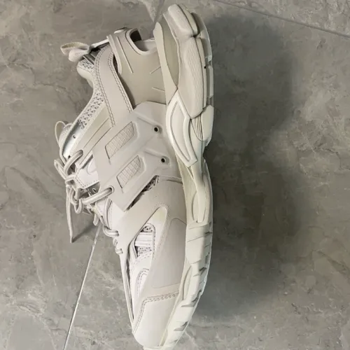 EM Sneakers Balenciaga Track White(Without LED) review 