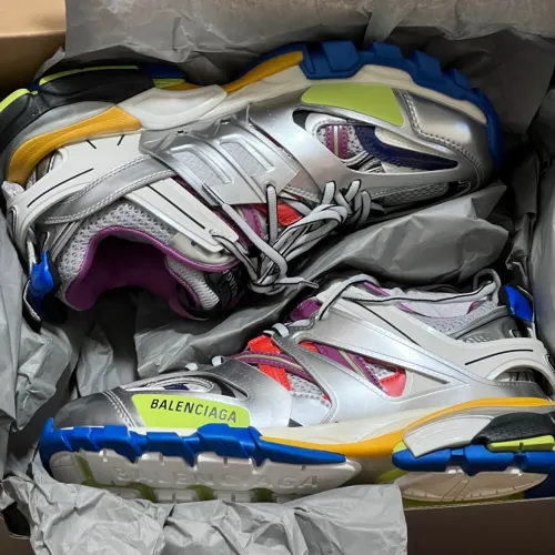 EM Sneakers Balenciaga Track Sneaker Colour(Without LED) review 