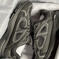 EM Sneakers Dior B30 Triple Black New Reflective review Alexander Beernaert
