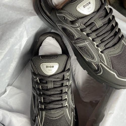 EM Sneakers Dior B30 Triple Black New Reflective review Emmanuel Kalonda