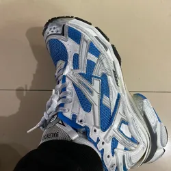EM Sneakers Balenciaga Runner White Blue review Leonard Coleman