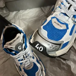 EM Sneakers Balenciaga Runner White Blue review  Ilyas Busnel