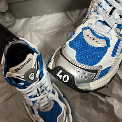 EM Sneakers Balenciaga Runner White Blue review Ilyas Busnel