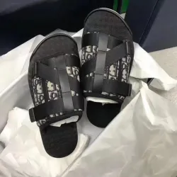 EM Sneakers Dior Alpha Sandal Oblique Half Flower review tommaso taviani