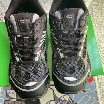 EM Sneakers Bottega Veneta Orbit Black review Jayden Mohammed