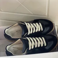 EM Sneakers Maison Margiela Replica low-top leather sneakers Black review 0