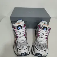 EM Sneakers Balenciaga Runner Silver Purple review 0