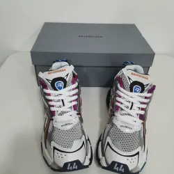 EM Sneakers Balenciaga Runner Silver Purple review kingston brown