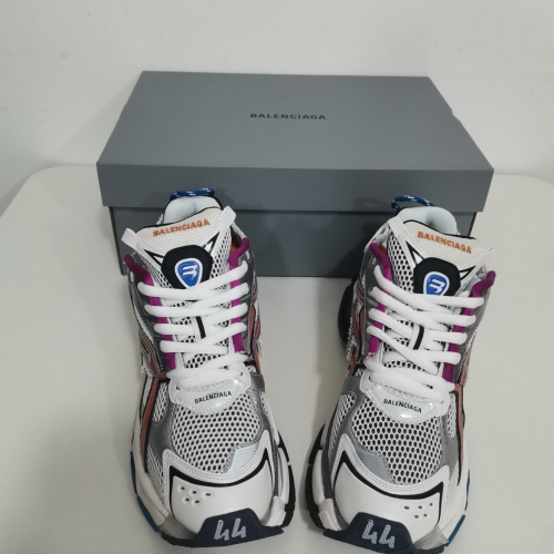 EM Sneakers Balenciaga Runner Silver Purple review 