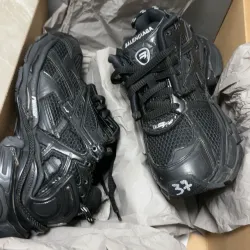 EM Sneakers Balenciaga Runner Black review Christian Cooper