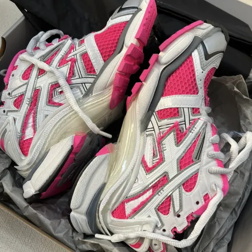 EM Sneakers Balenciaga Runner White Red Powder review 