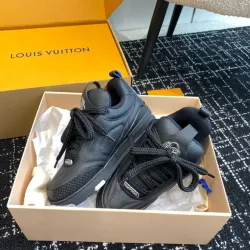 EM Sneakers Louis Vuitton LV Skate Sneaker Black review Kashiyia Buckler