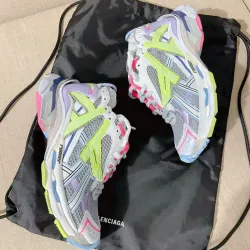 EM Sneakers Balenciaga Runner Yellow Purple review Rylan Horne