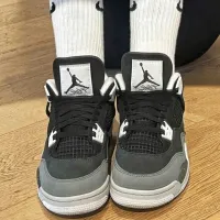 EM Sneakers Jordan 4 Retro Fear Pack review 0