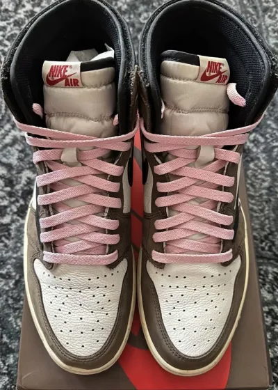 EM Sneakers Jordan 1 Retro High OG SP Travis Scott Mocha review rhori beverly