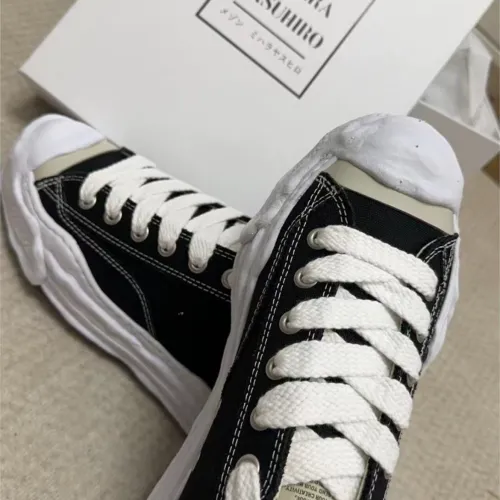 EM Sneakers Mihara Yasuhiro Peterson OG Sole Canvas Low Black NO.777 review zachary gills