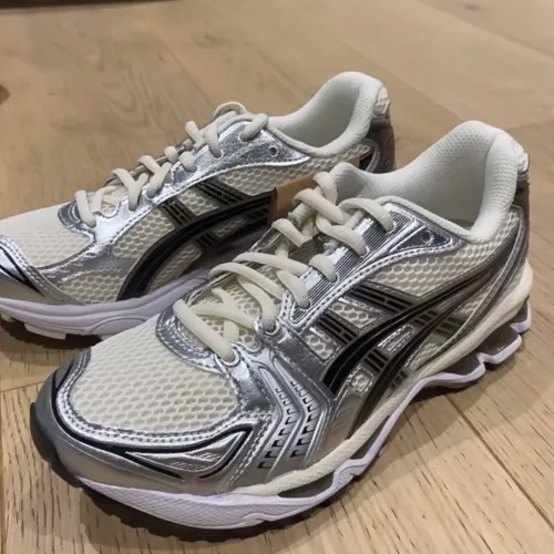 EM Sneakers ASICS Gel-Kayano 14 Silver Cream review 