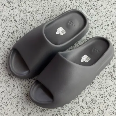 EM Sneakers Adidas Yeezy Slide Granite Gun Po Wder review layla rush