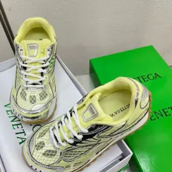 EM Sneakers Bottega Veneta Orbit Yellow review von bando