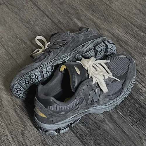 EM Sneakers New Balance 2002R Protection Pack Phantom review 