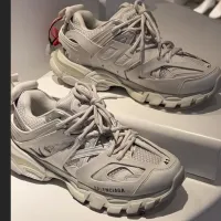 EM Sneakers Balenciaga Track Sneaker Grey(Without LED) review 0