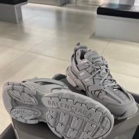 EM Sneakers Balenciaga Track Sneaker Grey(Without LED) review 0