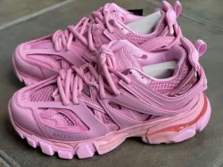 EM Sneakers Balenciaga Track Plum Red(Without LED) review Noah Smith