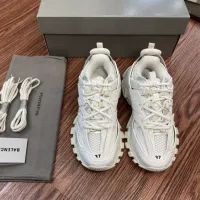 EM Sneakers Balenciaga Track LED White review 0