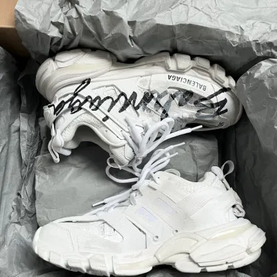 EM Sneakers  Balenciaga Track Sneaker Black Graffiti(Without LED) review Demarcus Mack