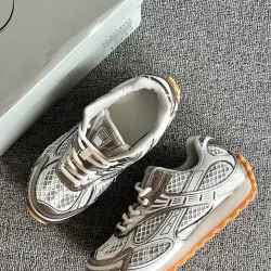 EM Sneakers Bottega Veneta Orbit Silver White review Dheaven Dunn 01
