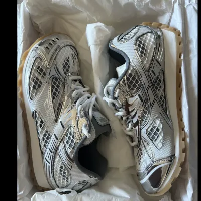 EM Sneakers Bottega Veneta Orbit Silver White review Kailynn Davis