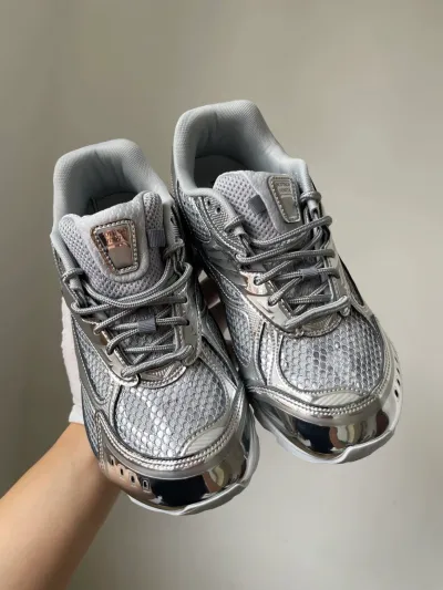 EM Sneakers Bottega Veneta Orbit Silvery review Brandon Kennedy