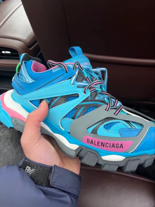 EM Sneakers Balenciaga Track Sneaker Grey Blue(Without LED) reviewed by