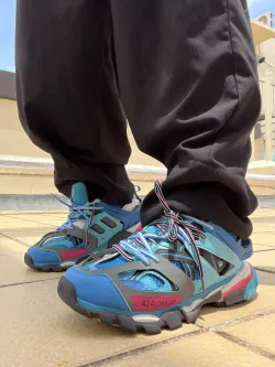 EM Sneakers Balenciaga Track Sneaker Grey Blue(Without LED) review Khi Jacobs