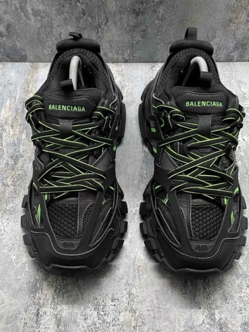 EM Sneakers Balenciaga Track Black Green(Without LED) reviewed by
