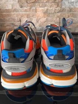 EM Sneakers Balenciaga Track Blue Orange(Without LED) review tay agnew 01